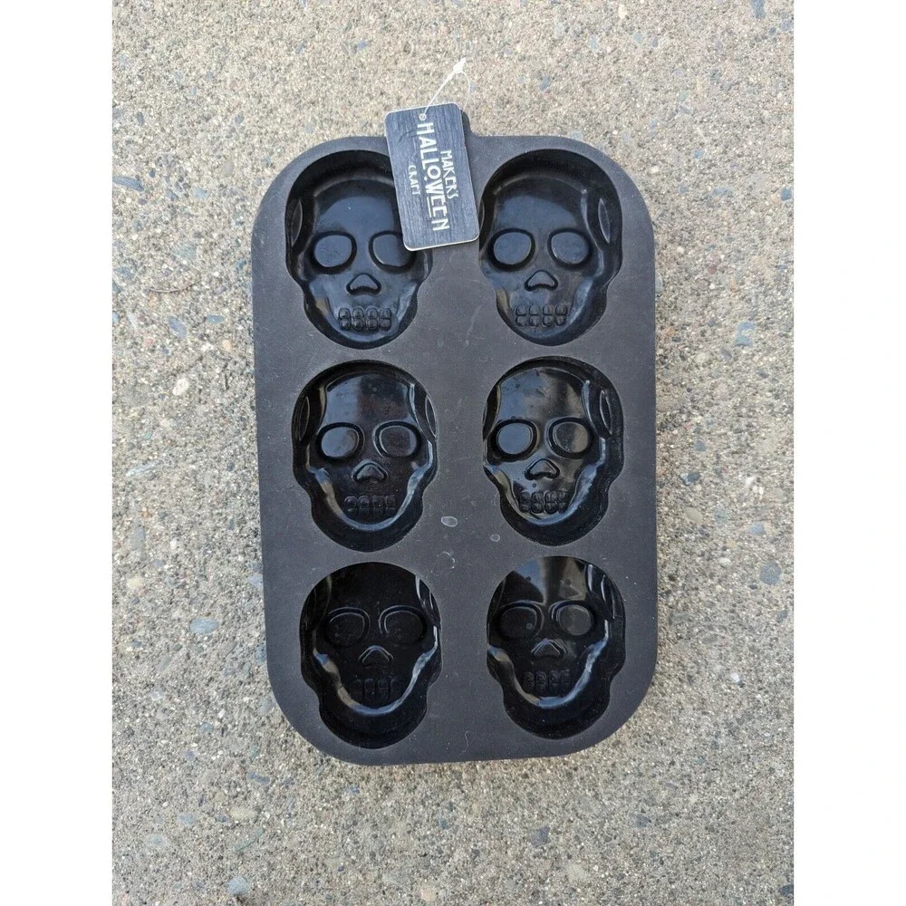 Silicon Baking Mold Skulls Halloween Day of the Dead
